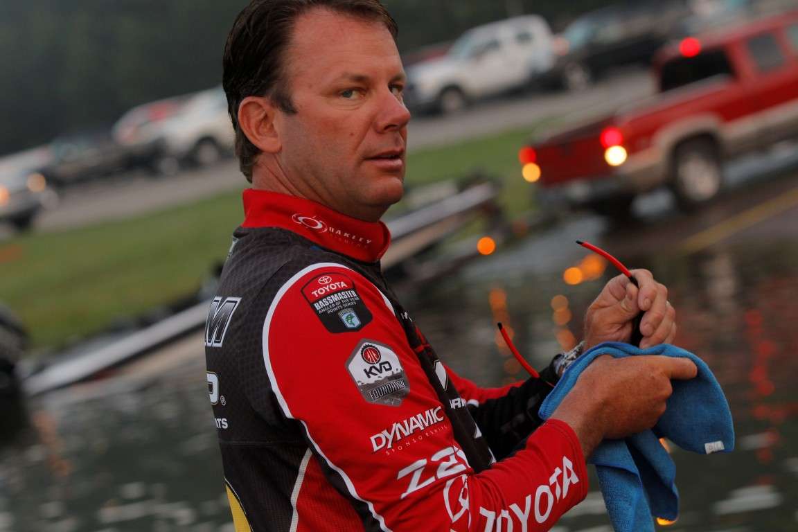 The crowd was excited to see fan favorite Kevin VanDam make the final day of a tournament.