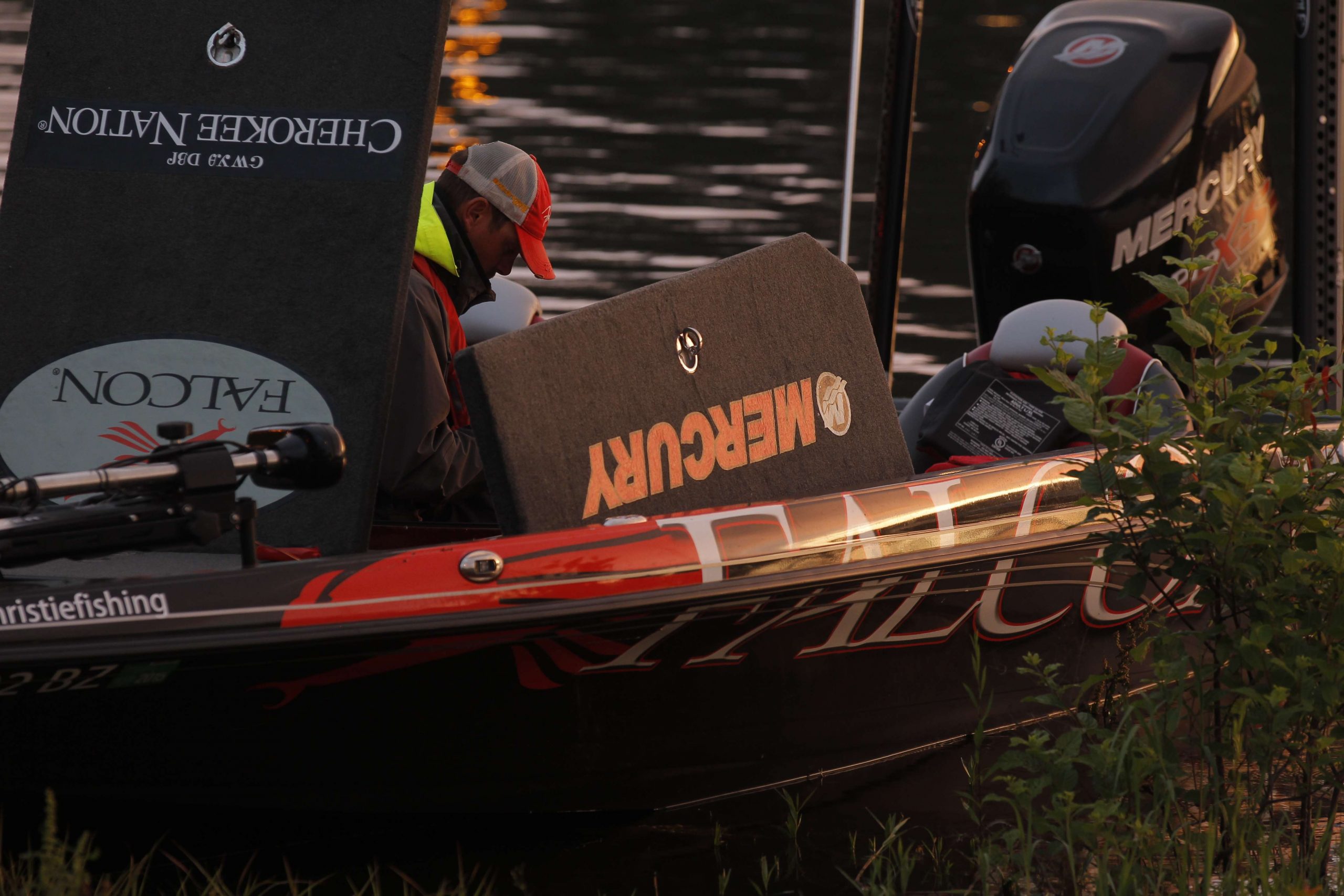 Jason Christie gets his boat organized for Day 1 of the Zippo BASSfest at Kentucky Lake presented by A.R.E. Truck Caps.