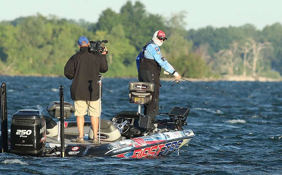 Shaw Grigsby started Day 2 with the lead at the Evan Williams Bassmaster Elite Series event on the St. Lawrence River.