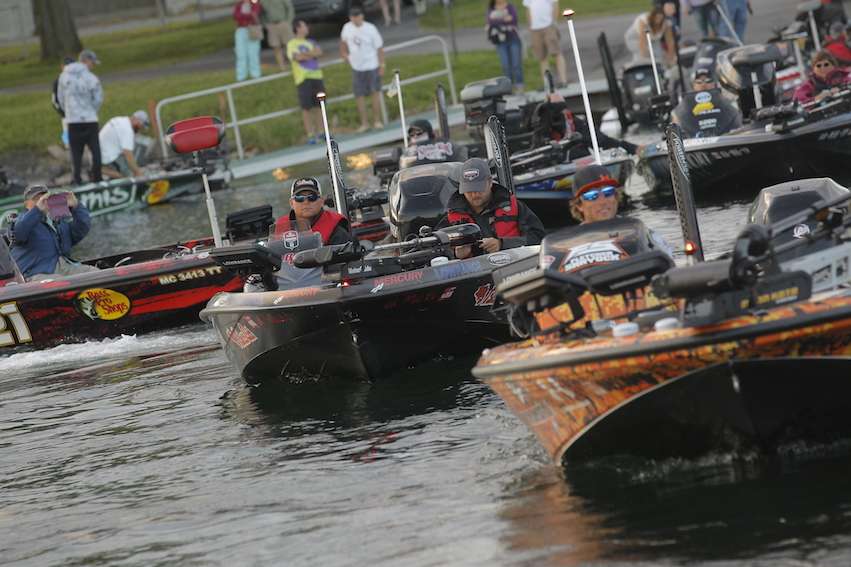 Kevin Ledoux found himself in 10th after Day 1 after he sacked up over 20 pounds on the St. Lawrence River.