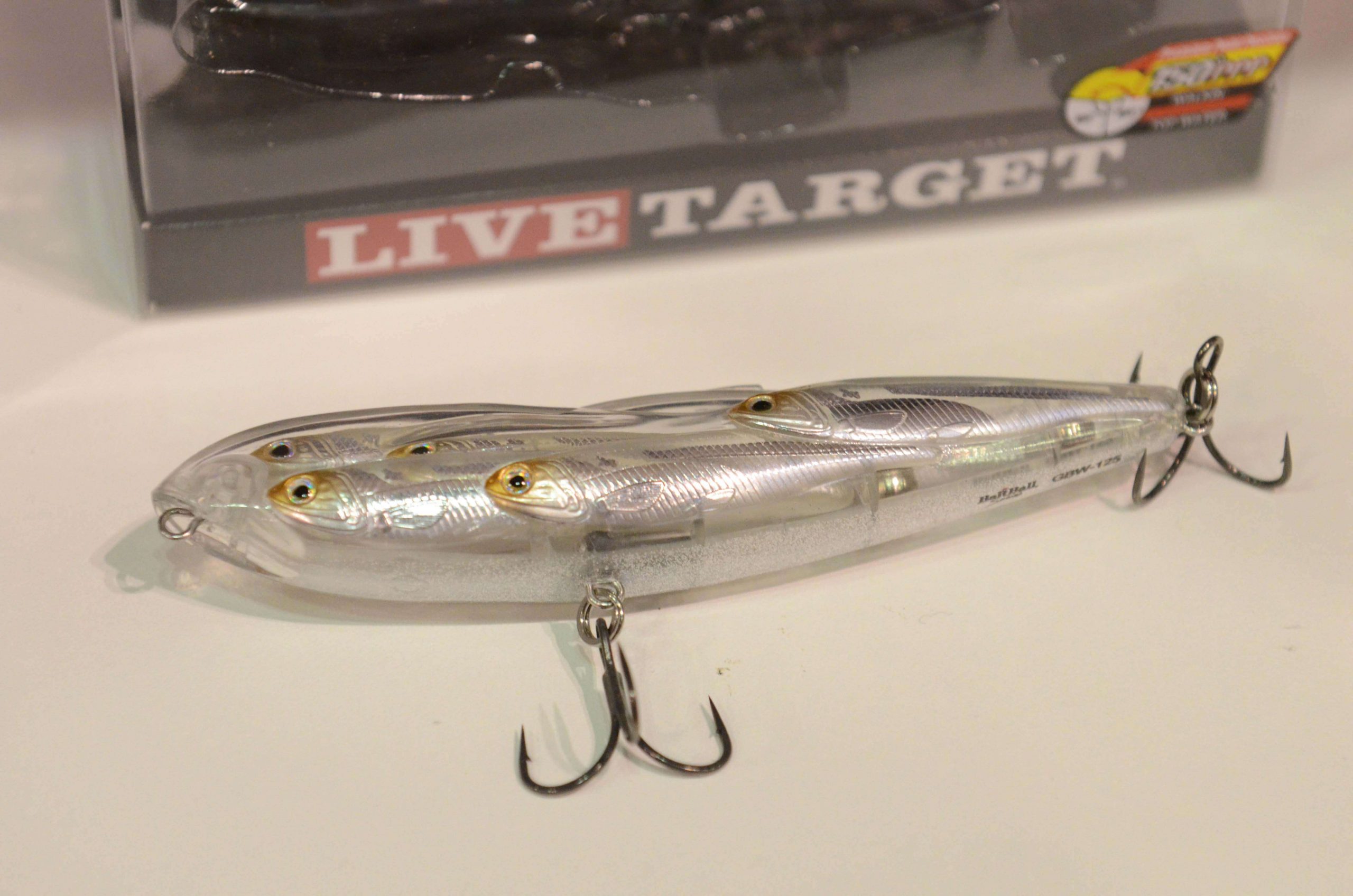 But back to the bait...here is a large hard lure from LIVETARGET.