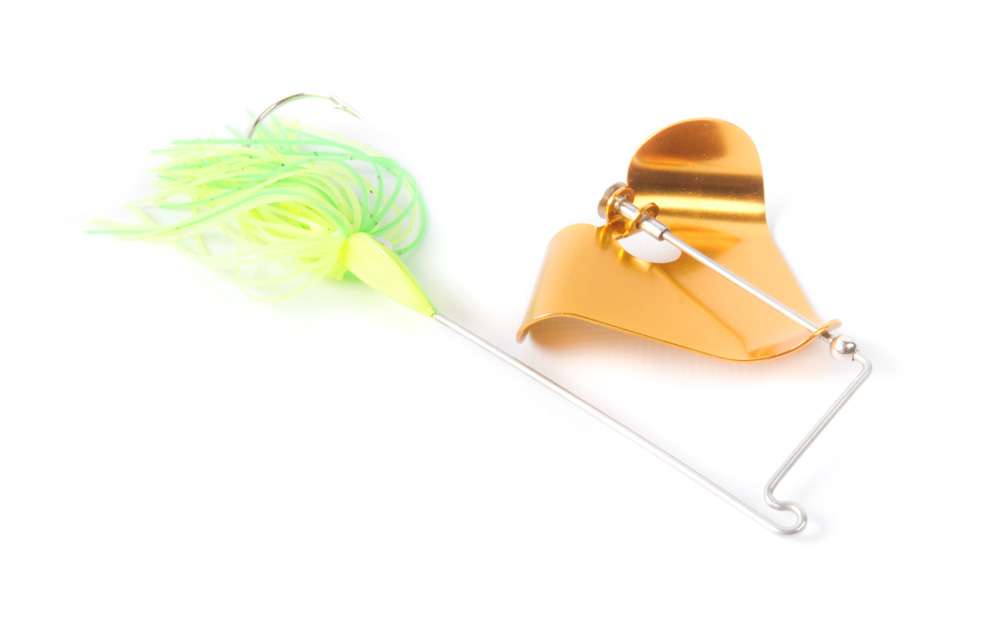 <B>IMA</B><BR>
US Buzz<BR>A 3/8 ounce buzzbait with a blade that is constructed around the rivet on the wire allowing more contact points for a louder squeaking sound. Also comes with a 4/0 Owner hook.