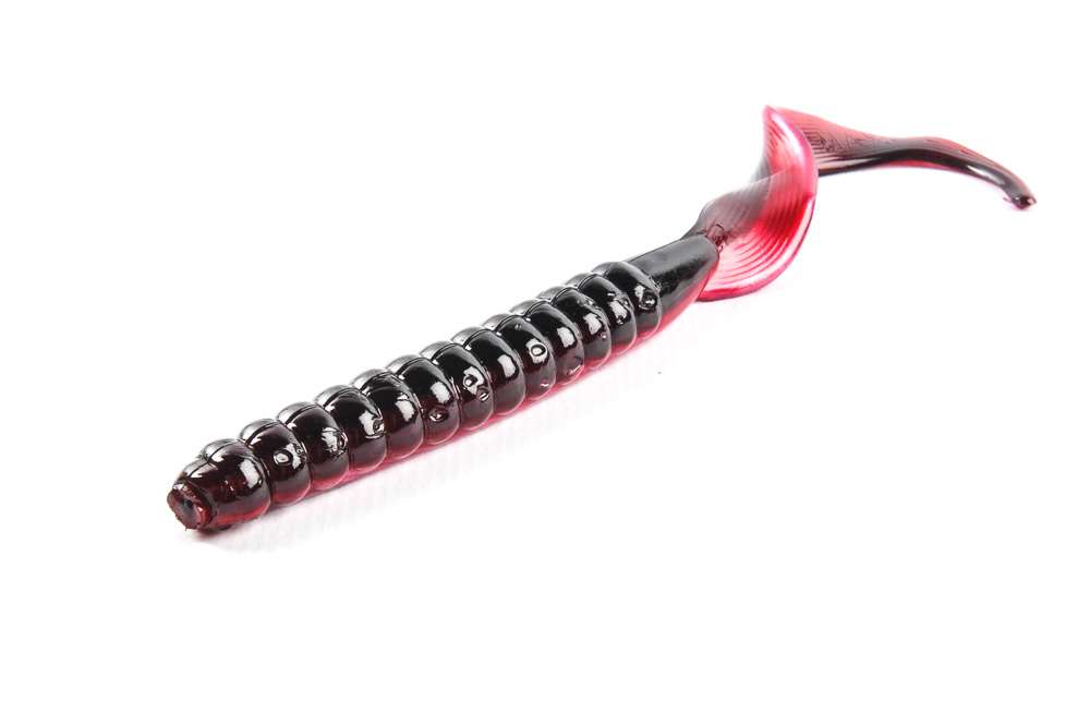 <b>Culprit</b><br>
Fat Max<br>
The Culprit 6-inch Fat Max provides great action and a thick body for finesse flipping. When bass are feeding on smaller fish, the 6-inch Fat Max is a go-to size.