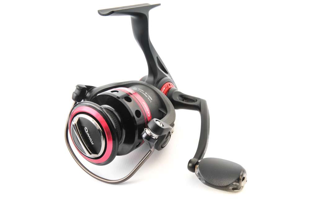 <b>Quantum</b><BR>
TeamKVD spinning reel<BR>
Each TeamKVD reel features 8 bearings, and a very lightweight aluminum spool. The 7.3:1 gear ratio model puts 31â inches of line back on that spool with every turn of the handle. The 6.6:1 model picks up 28â of line per turn of the handle.