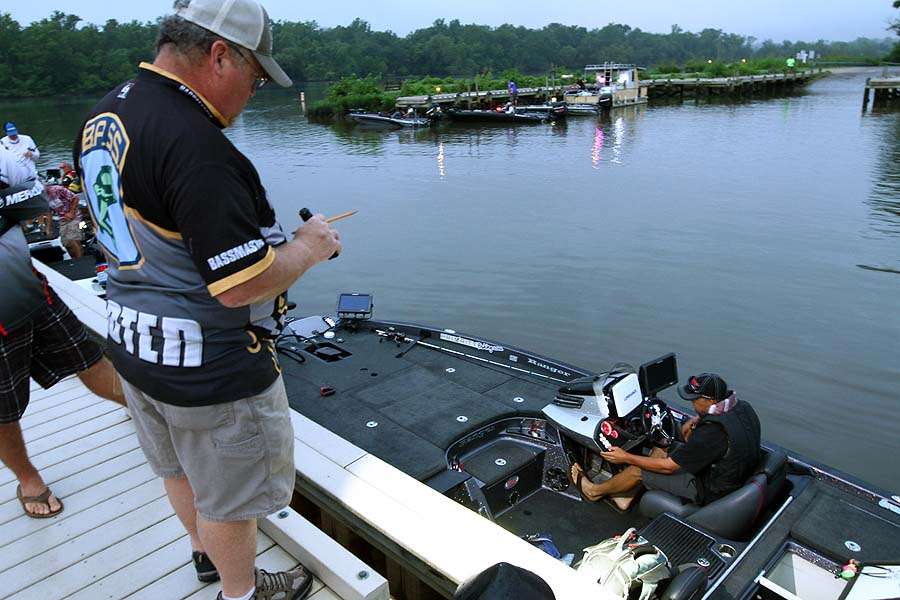 Third-place angler Michael Simonton goes through the safety check just prior to the takeoff. 