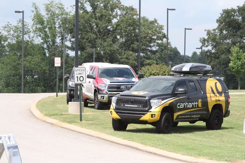 The Tundras lineup out front to show teams where to go.