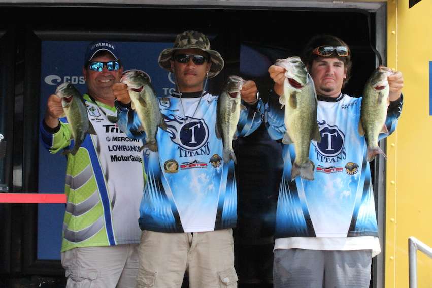 Tyler Eagan and Jason Thompson of Lees Summit West Fishing Club weighed 13-6 and are in 16th place.