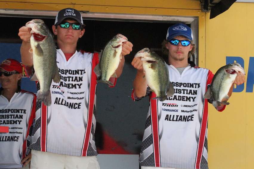 They finished 10th after weighing 15-10. They had a three-day total of 40-13.
