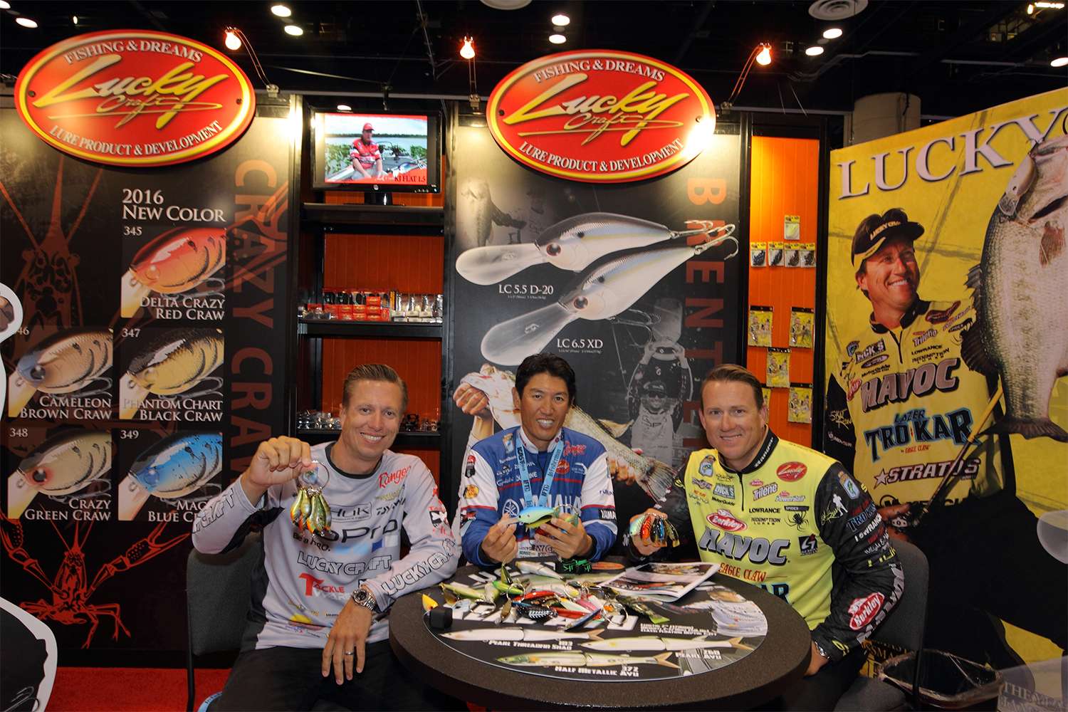 Brent Erhler, Takahiro Omori and Skeet Reese give ringing endorsements to the Lucky Craft colors.