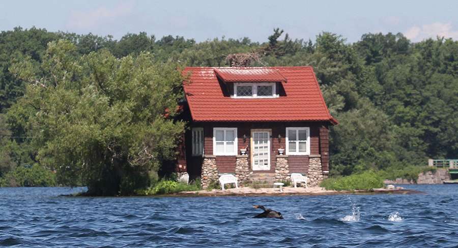 Even lake homes that filled the entire island where they were located like this one. 