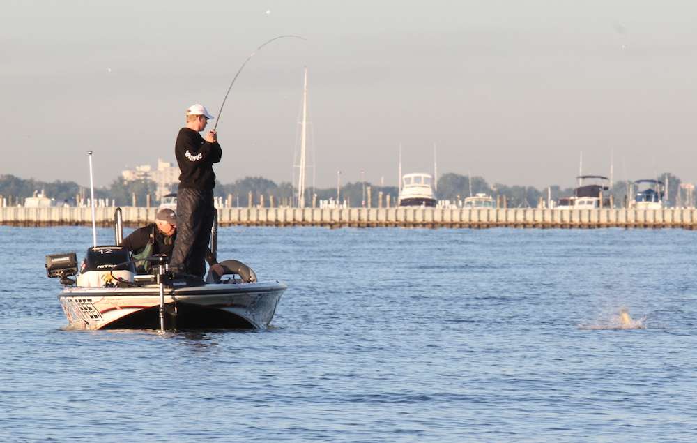 Day 1 of the Plano Bassmaster Elite at Lake St. Clair gets underway. The first angler we find is Andy Montgomery and he's got a big one on. Unfortunately this one gets away.