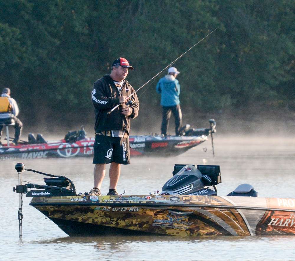 John Murray and Iaconelli fish back to back. 