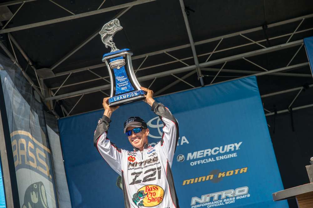 Evers becomes the first angler to win back-to-back Elite Series events.
