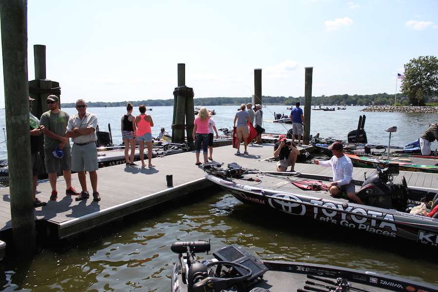 The docks began to fill up with the first flight of anglers.