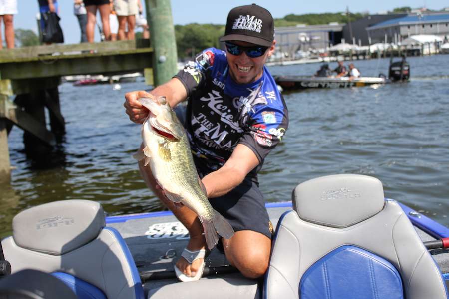 17 pounds, 5 ounces has Jocumsen sitting in third place going into Day 3.