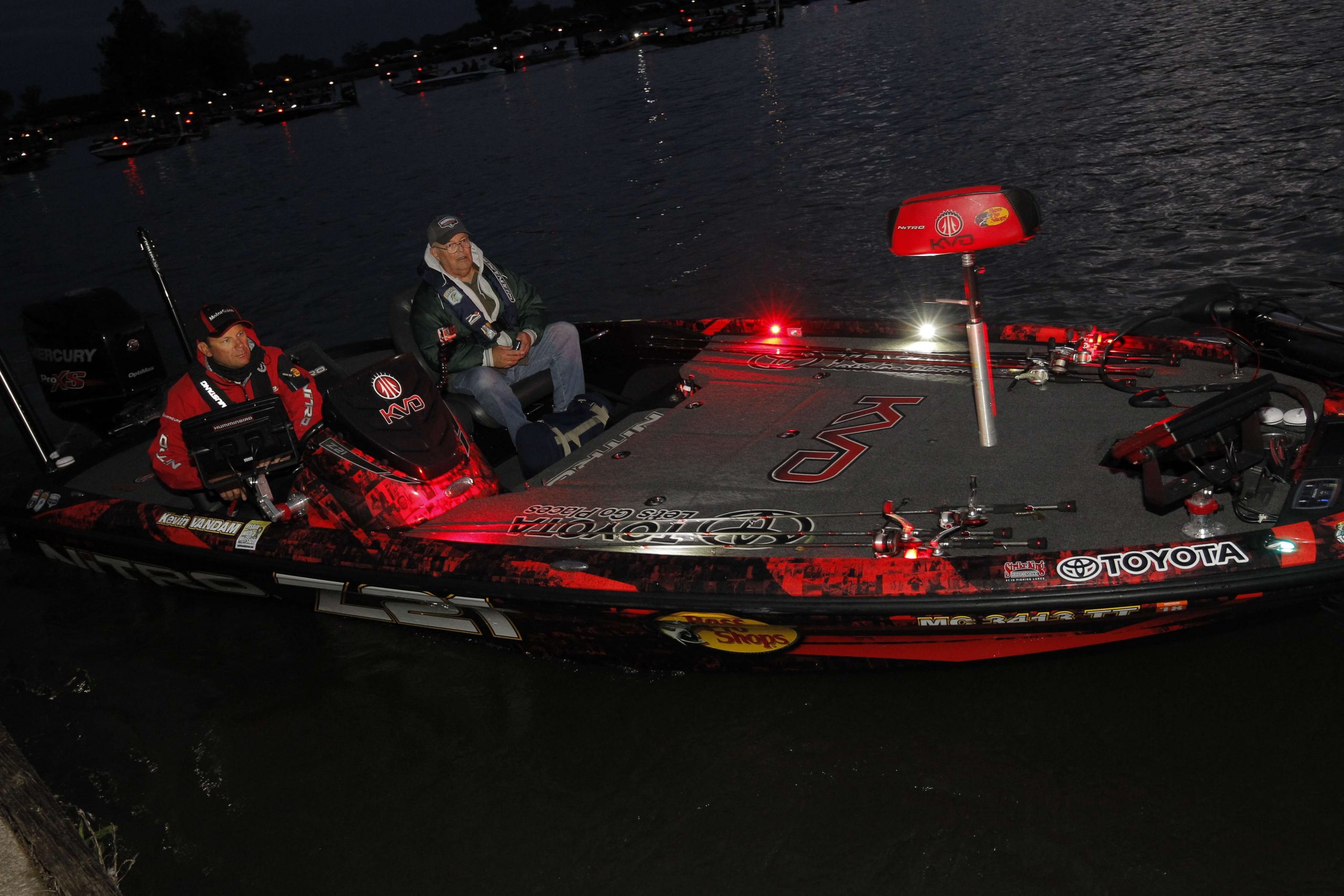 Kevin VanDam shows his early-morning game face.