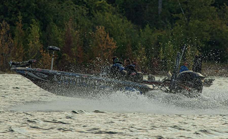 Marty Robinson blows through waves headed north on Green Bay on Day 1 of the AOY Championship at Sturgeon Bay.