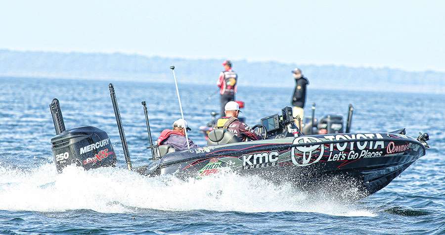 The fish, though, wouldn't cooperate, and he had to move, passing Kevin VanDam in the process.