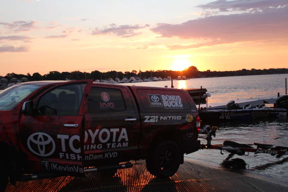 A lot is at stake in this event, even with Aaron Martens wrapping up the Toyota AOY Title. Bassmaster Classic spots are up for grabs, as well as payouts that depend on the final AOY standings.