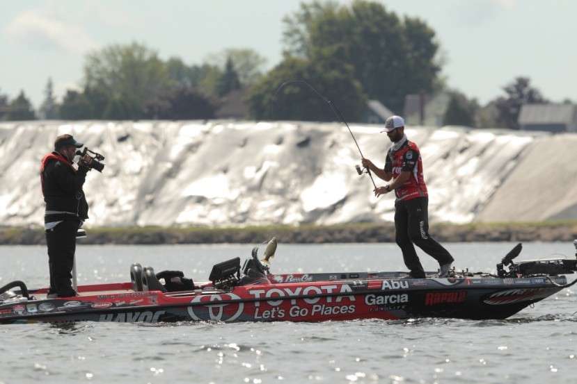 <b>45th, 396 points, Mike Iaconelli, Pitts Grove, N.J.</b><br>
Iaconelli held his spot on the bubble at Lake St. Clair. It was his face-splat at the tidal waters of Chesapeake Bay (95th), where he expected to excel, that put him here.