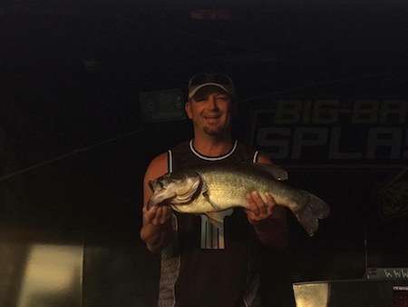 James Williams of Jonesboro, LA weighed in a 8.76-pounder to take 3rd place.