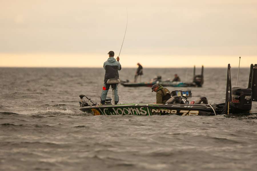 Jonathon VanDam is fighting the big water and the increasing wind will offer a greater challenge today.
