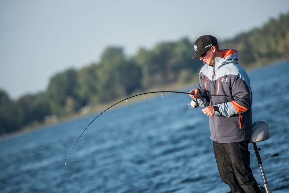 JVD fights the fish to the boat keeping in mind every ounce of weight in his live well could mean he is one step closer to making the 2016 Classic. 
