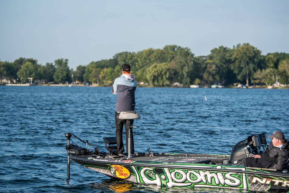VanDam went back to fishing and explained that he thought his area was worth more than two fish. âI donât think there are a lot of giants here, but I figured I could at least get a limit in this spot.â