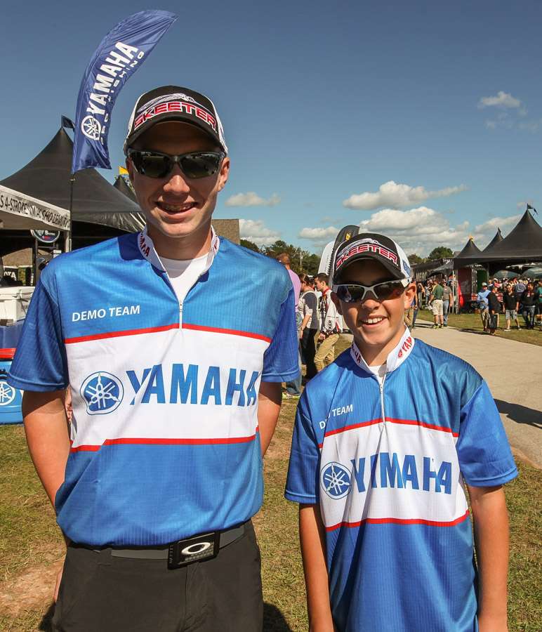 Yamaha helpers are Bryce Jacobson and Ty Kretz.