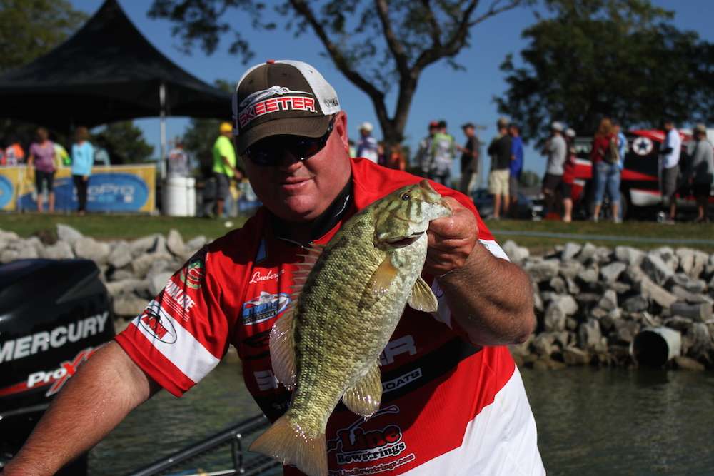 Elite Series hopeful Shane Lineberger shows off a nice one, which helped his 16+pound bag. He sits fourth in the Northern Open points standings and has an 18-point lead on fifth.