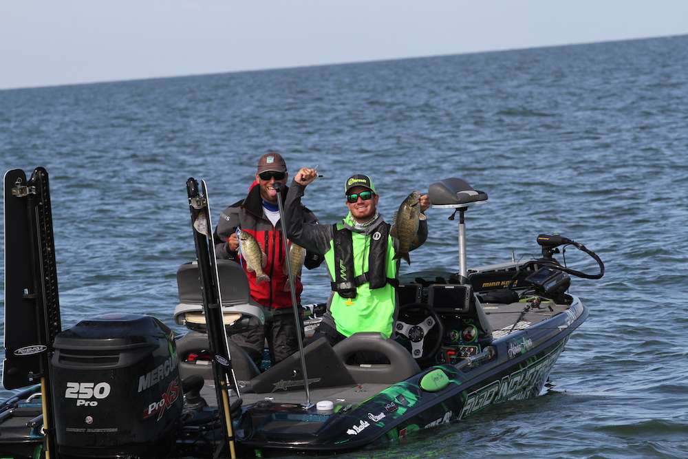 Both anglers are having a good day and Avena certainly feels one fish closer to the Elite Series. He notched 20 pounds, 15 ounces to finish in 20th.