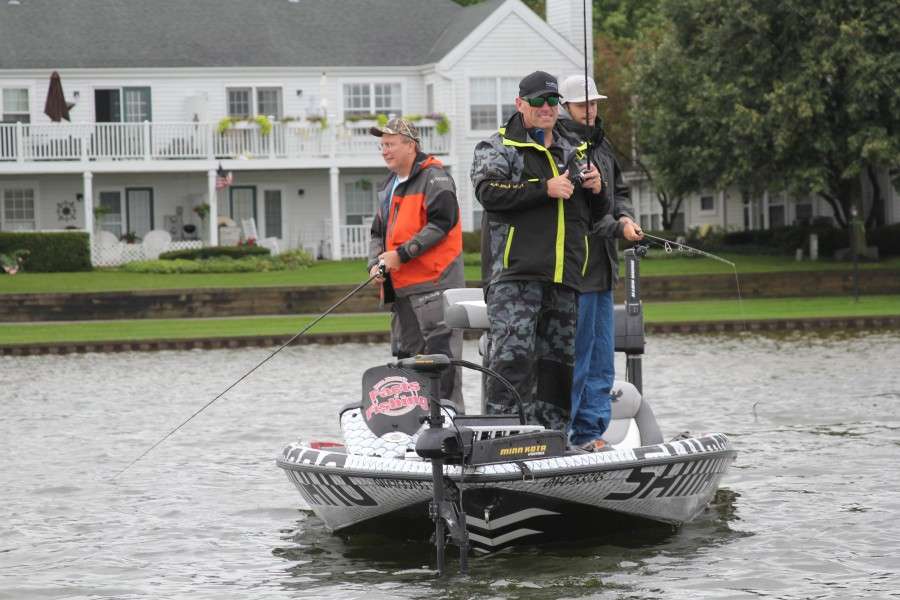 Bassmaster master of ceremonies Dave Mercer led his three-man team, which fished under the colors of event sponsor Shimano.