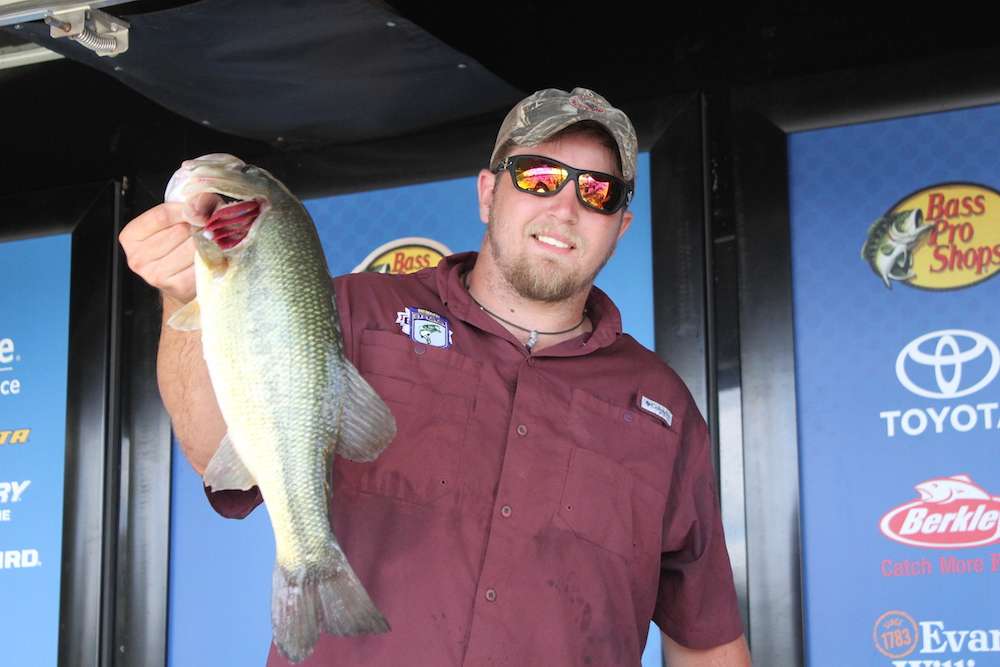 Co-angler John Sturdivant only has one on Day 1 but it's a nice one weighing in at 4-3. 