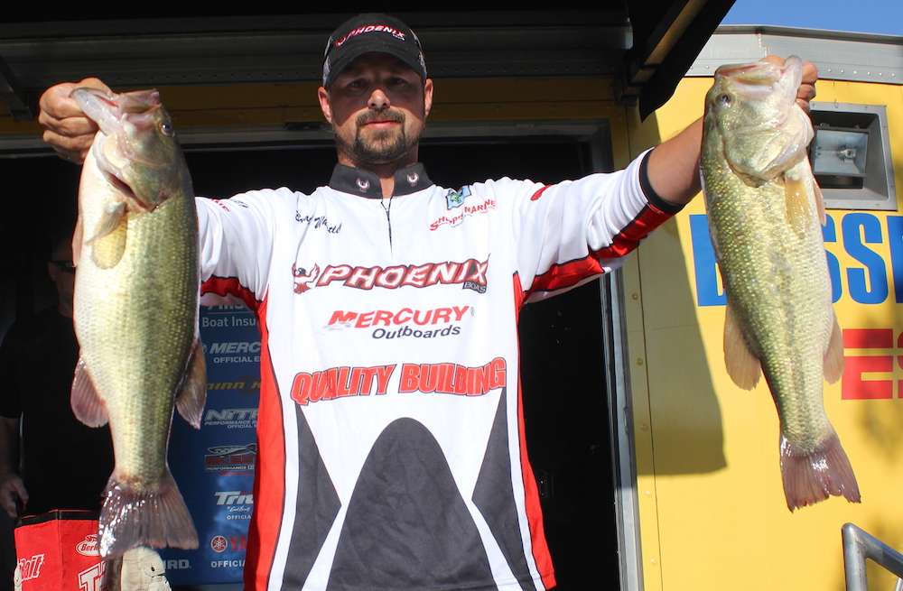 Brad Whatley takes the lead with 18-9 on Day 1 of the Bass Pro Shops Bassmaster Central Open presented by Allstate on Fort Gibson Lake.