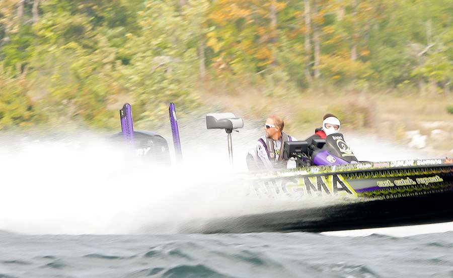 Aaron Martens came through and didnât seem to mind the waves at all, he just wanted to win the boat race. 