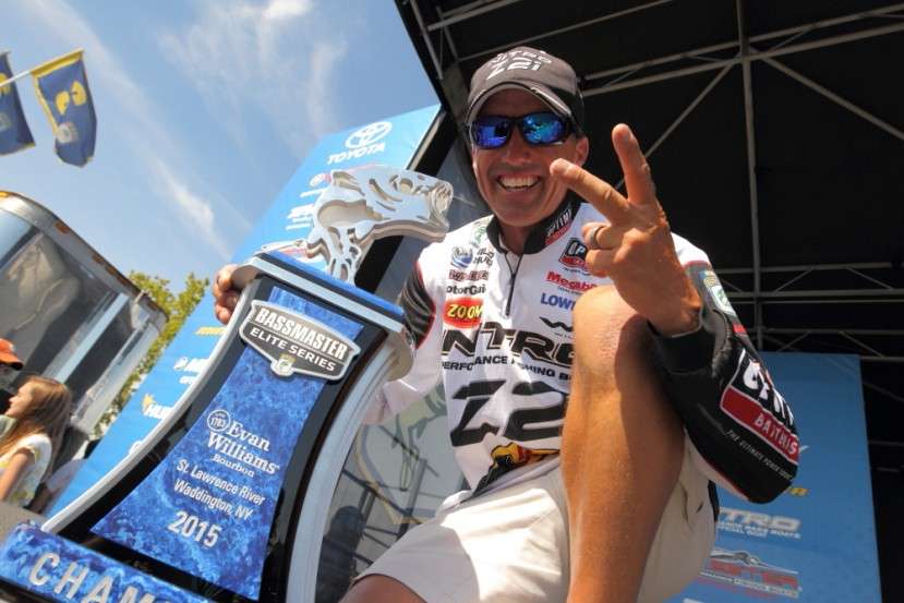 Evers got to flash the two sign as he posed with his second Elite trophy of the season, his 10th Bassmaster win.