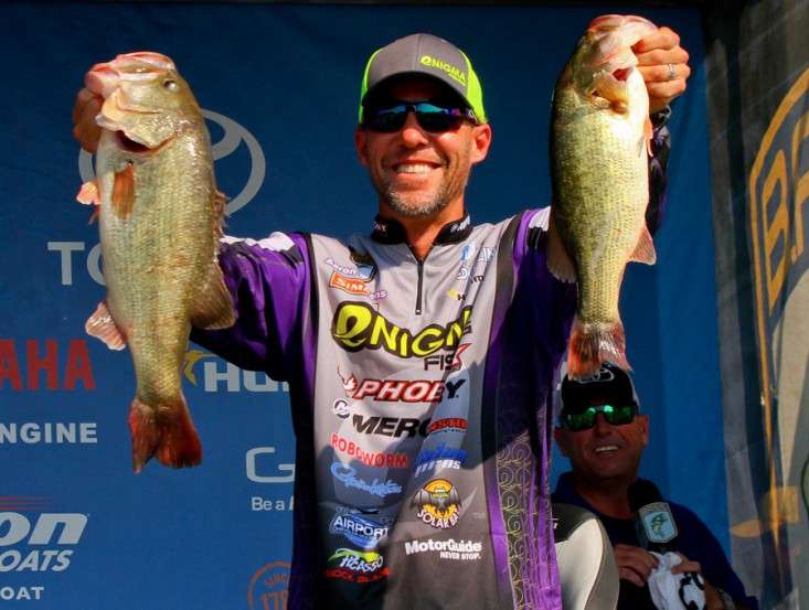 Martens would go on to win his second Elite Series event of the season with a 5-pound cushion. 