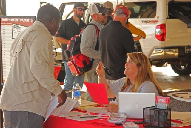 Kendell Callaway Mooney of Dynamic Sponsorships is well-liked by eligible Bonus Bucks anglers, and greeted each team at registration. If you still havenât signed up for Toyota Trucks Bonus Bucks, please call Kendell or Kristie at (918) 742-6424 â and theyâll be happy to register you. 