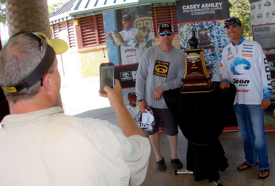 There were a lot of photos taken with Casey Ashley and his Classic trophy. 