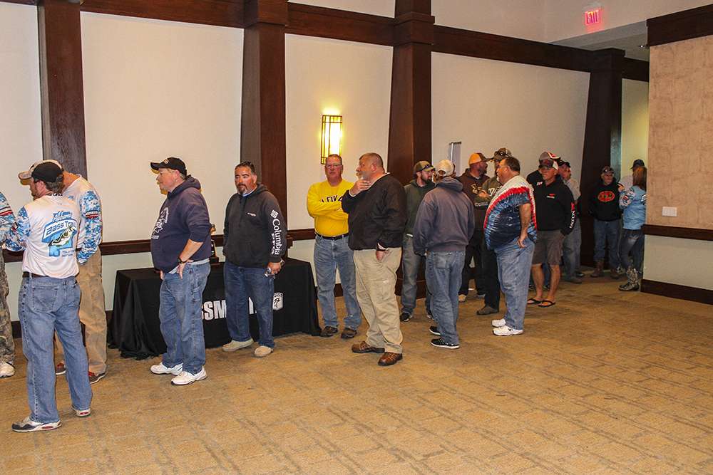 Anglers begin to file in.