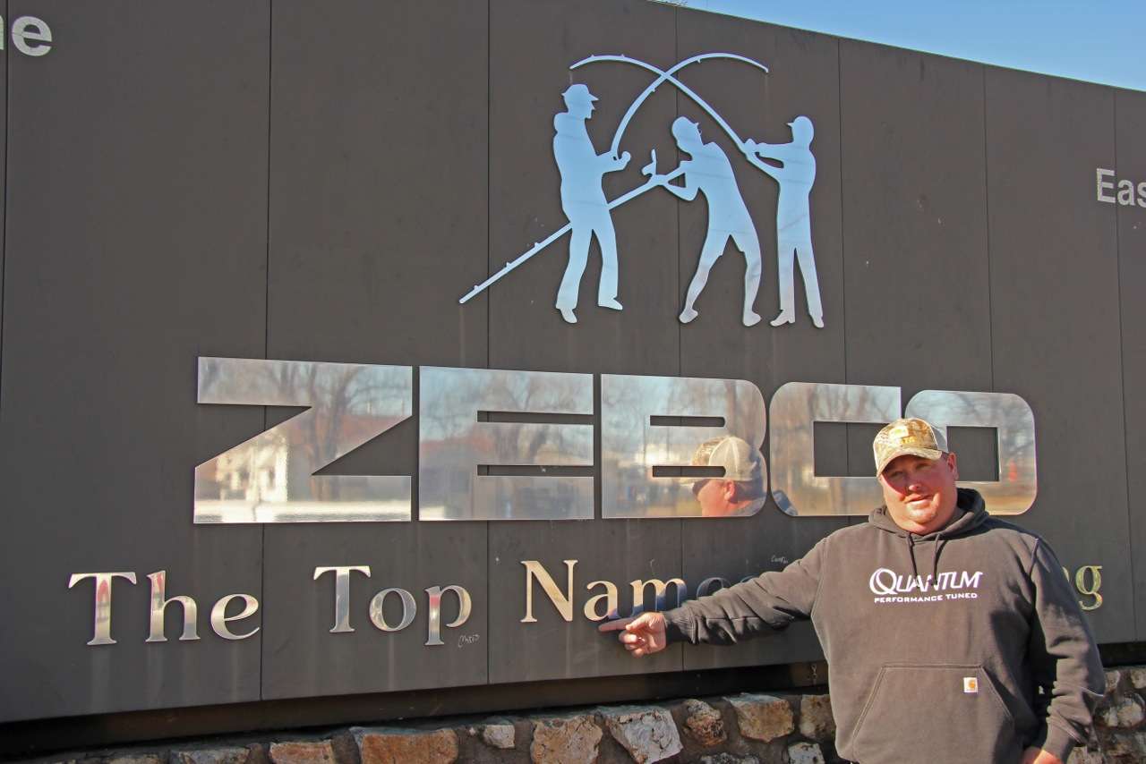 Powroznik had a proud history with Zebco and Quantum for many years before they sponsored him. So he was genuinely grateful to finally get to visit their headquarters. He and his dad, âBig Daveâ â who sadly recently passed away â fished with Quantumâs 1310MG and Pro 3 reels back in the 1990s.