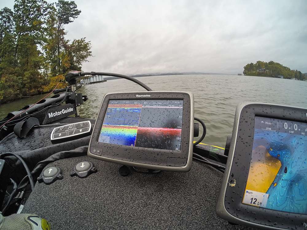 He sports the same setup in the front of his boat while on the trolling motor.