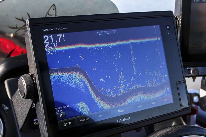 Soon after switching to Garmin, Hackney learned to trust his 2D Sonar more after seeing how clear and consistent it was.