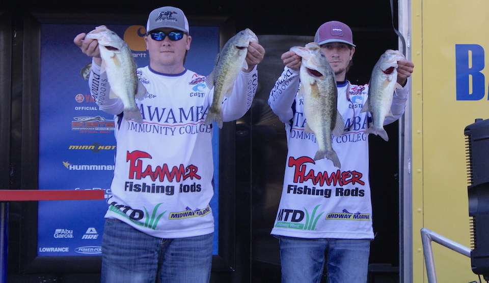 Russ Johnson and Hunter Schrock of Itawamba Community College take the lead with a three-day total of 35-9.