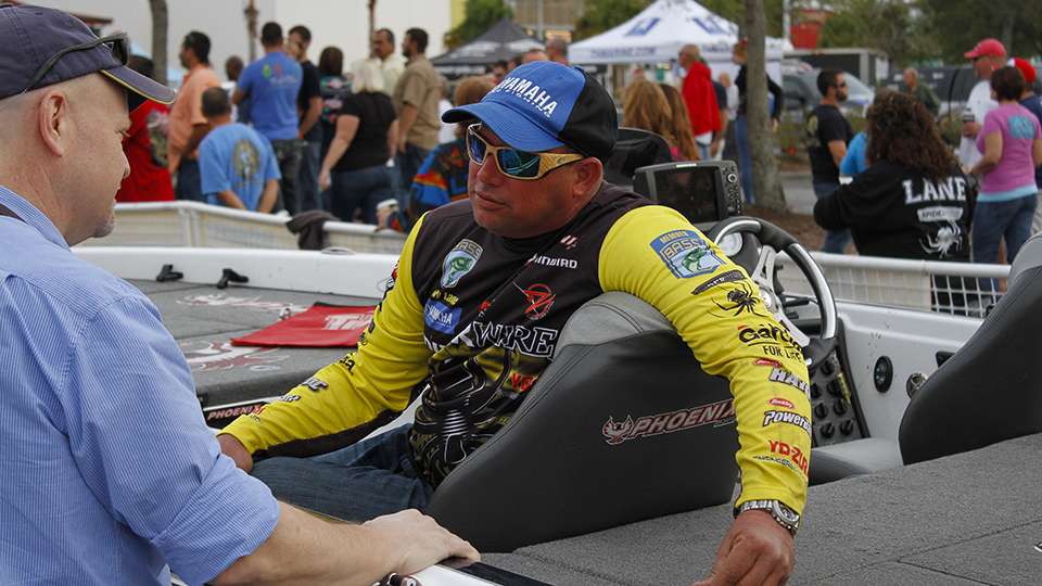 Another expected Top 12 angler was Floridaâs Bobby Lane. Last year Lane finished second in this very event to Chad Morgenthaler. This year Lane started with only 11 pounds on Day 1, but with almost 18 pounds on Day 2 he bolstered his position into the Top 12.
