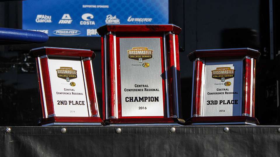 The Top 20 teams from the Carhartt Bassmaster College Series Central Regional on the Atchafalaya Basin battled it out on Championship Saturday for the title, the hardware and the 13 National Championship spots that were up for grabs.