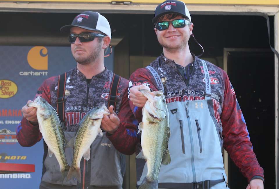 Chris Blanchette and Lucas Cornwell of the University of South Carolina sit in 20th with 10-9. 