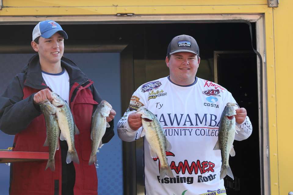 Ty Cox and Jake Houston of Itawamba Community College sit in 38th with 9-10.