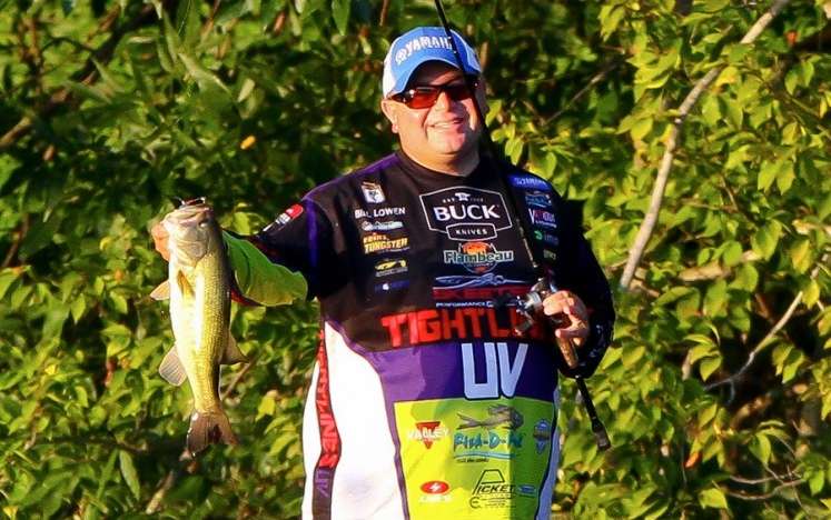 <b>Bill Lowen</b><br>
15th place in Angler of the Year points