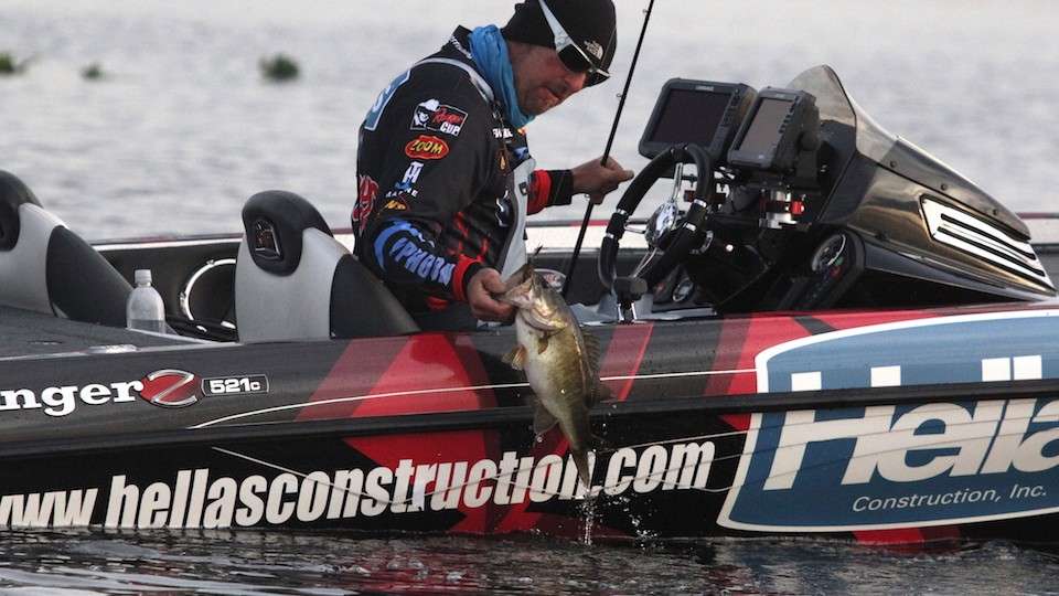Wesley Stader narrowly missed an Elite Series invite via the Bass Pro Shops Bassmaster Opens Northern division in 2015, but there was no missing for Strader on the Kissimmee Chain this past week. The Tennessee native boated key keepers on a variety of baits throughout the tournament.